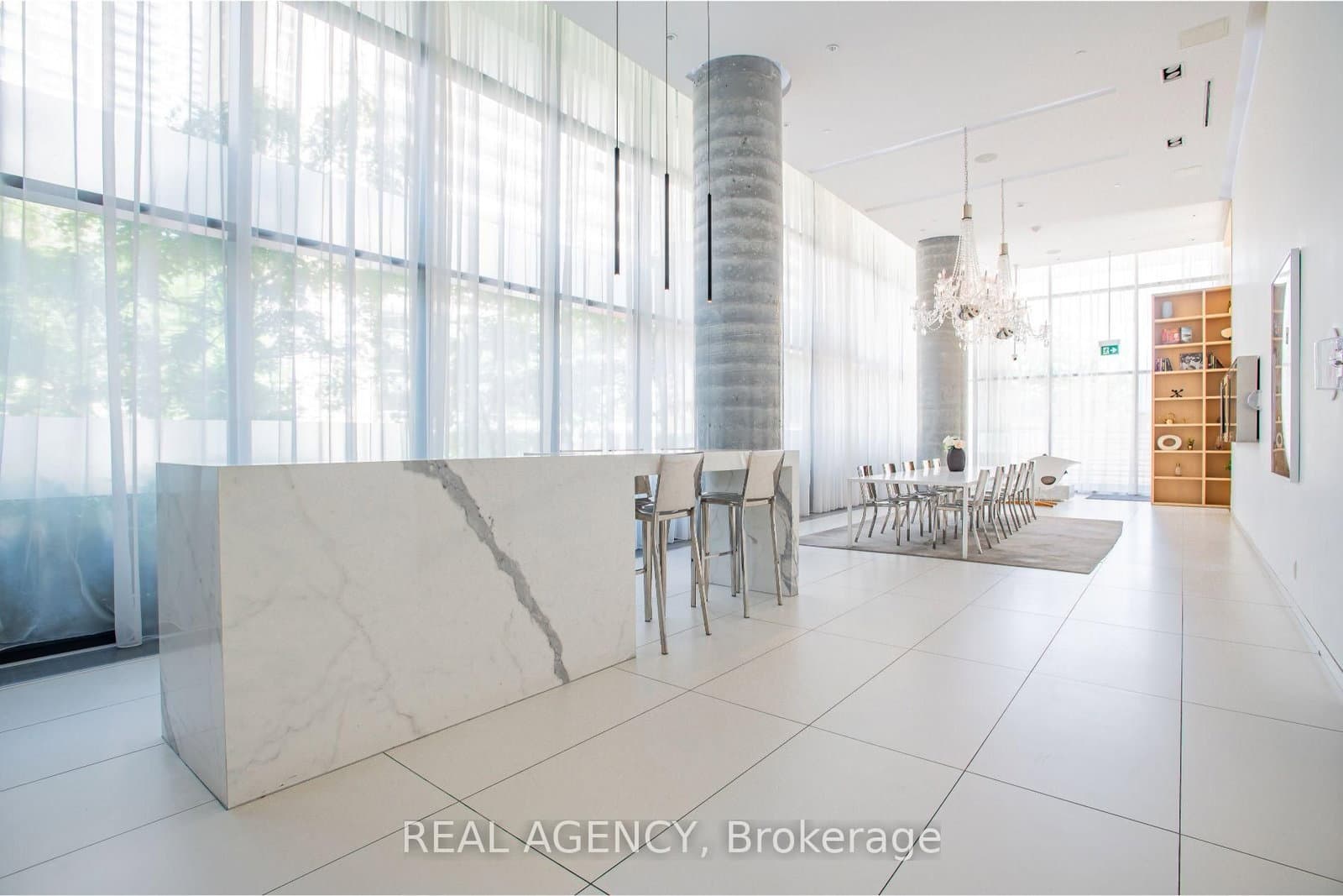 185 Roehampton Avenue, Unit 2512 thumbnail 5
