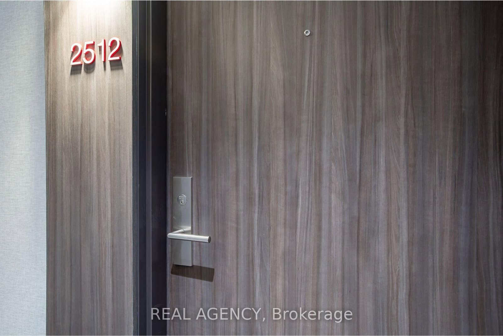 185 Roehampton Avenue, Unit 2512 thumbnail 9