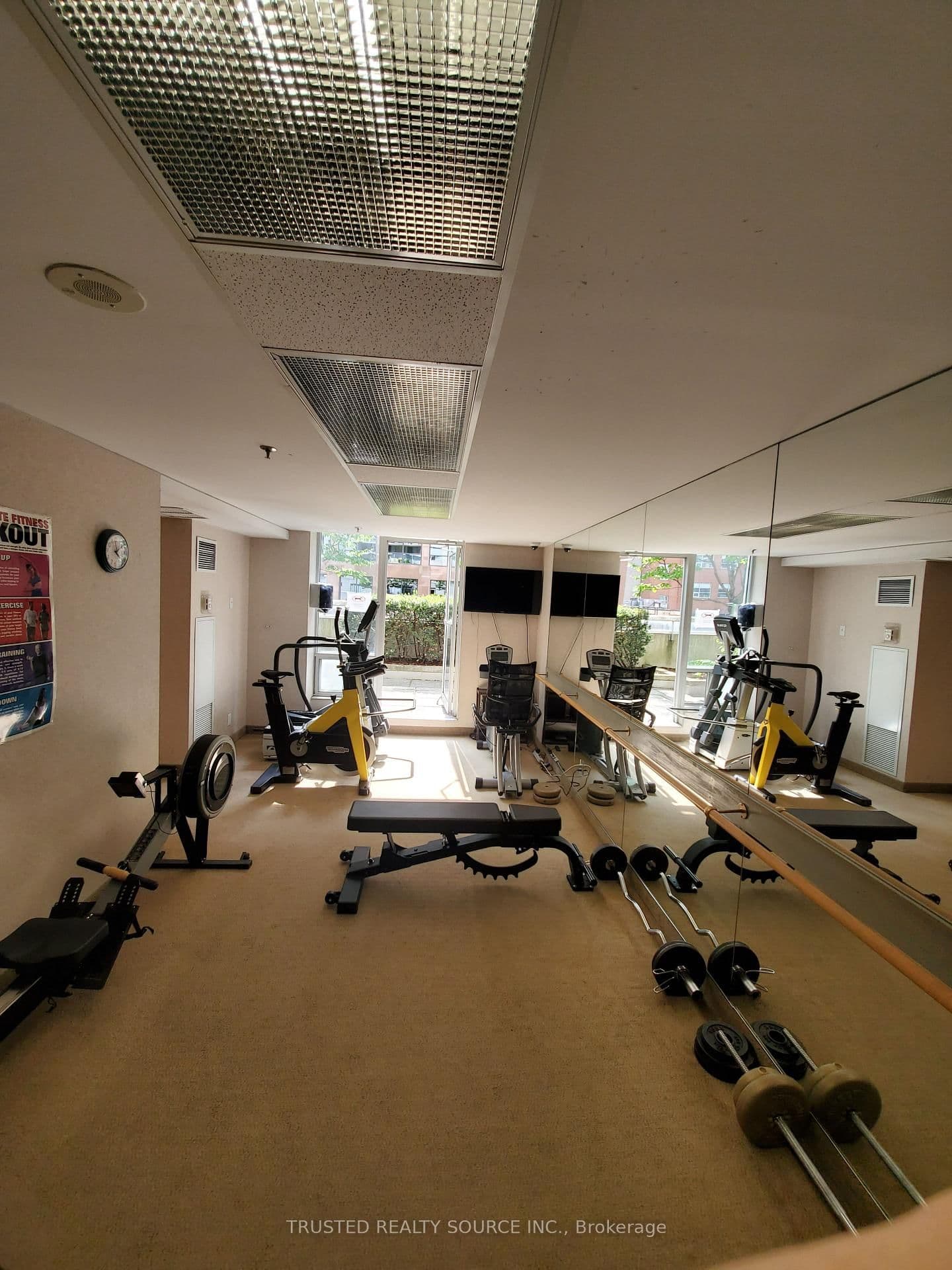 43 Eglinton Avenue E, Unit 1808 thumbnail 22