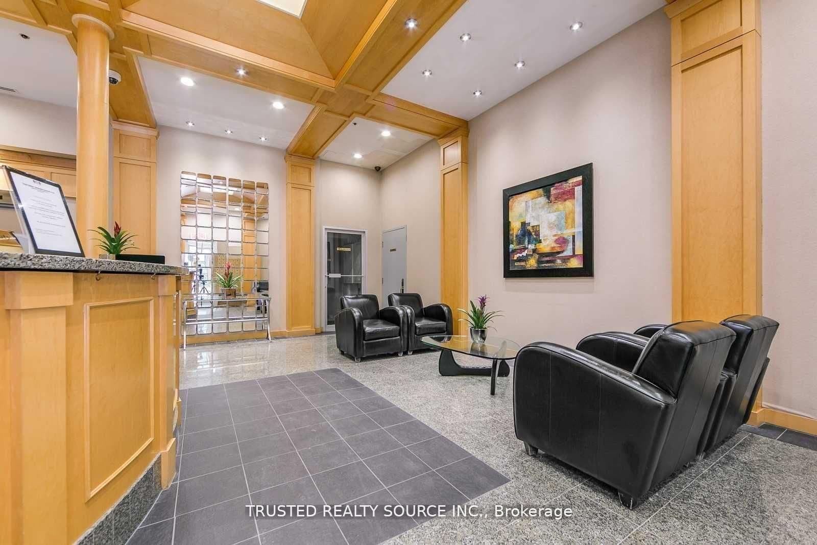 43 Eglinton Avenue E, Unit 1808 thumbnail 24