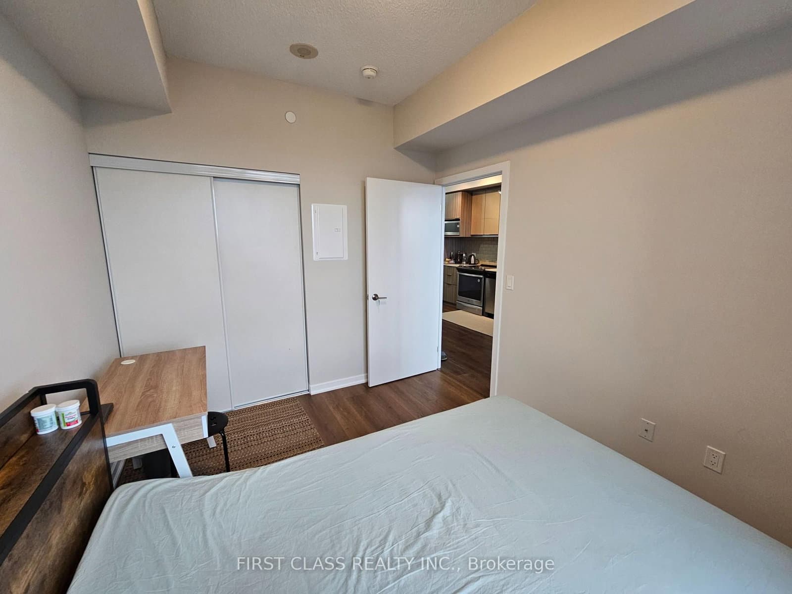52 Forest Manor Road, Unit 418 thumbnail 7