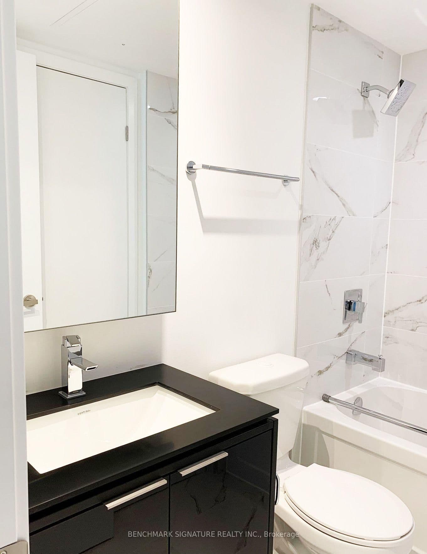 77 Shuter Street, Unit 513 thumbnail 8