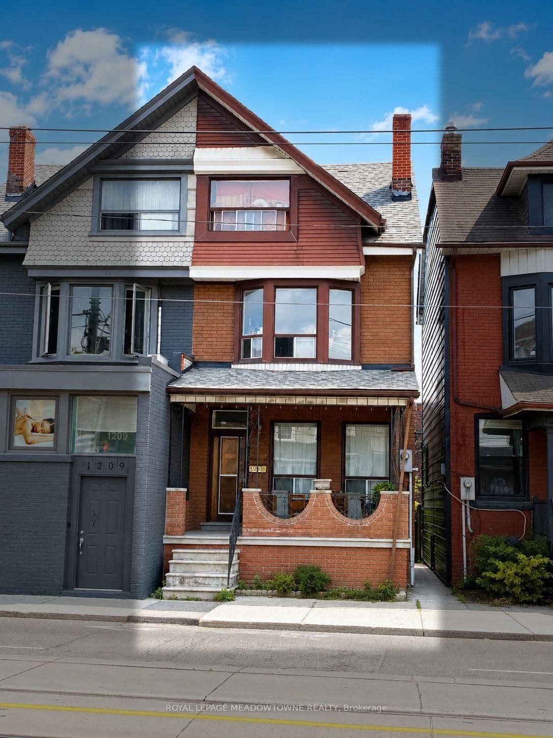 1211 College Street, Unit Upper - Image 1