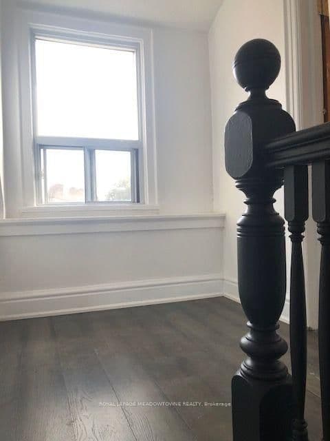 1211 College Street, Unit Upper thumbnail 24