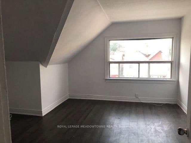 1211 College Street, Unit Upper thumbnail 27