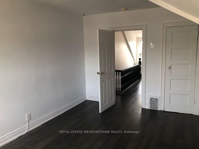 1211 College Street, Unit Upper thumbnail 29