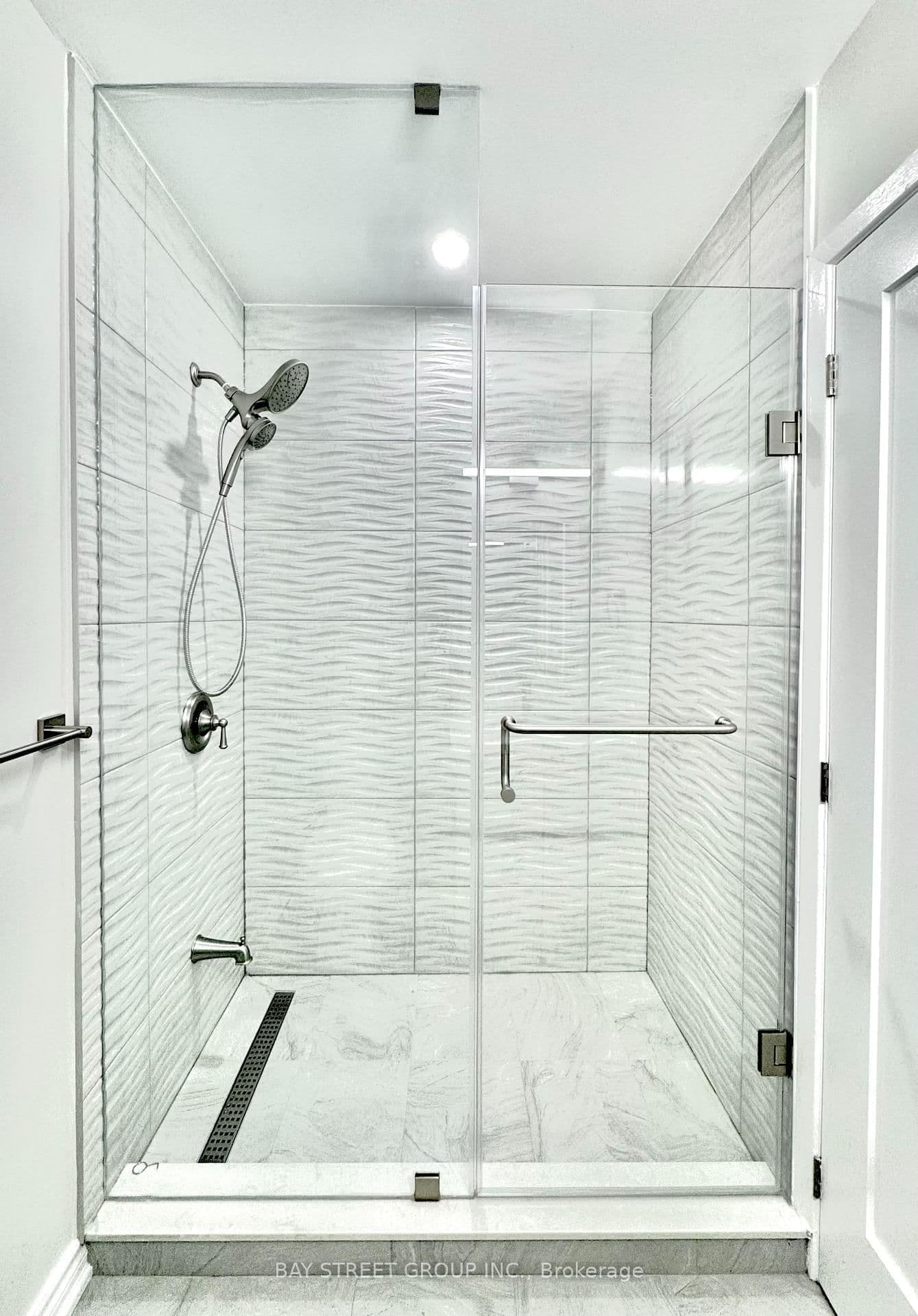 117 Pindar Crescent, Unit Basement thumbnail 15