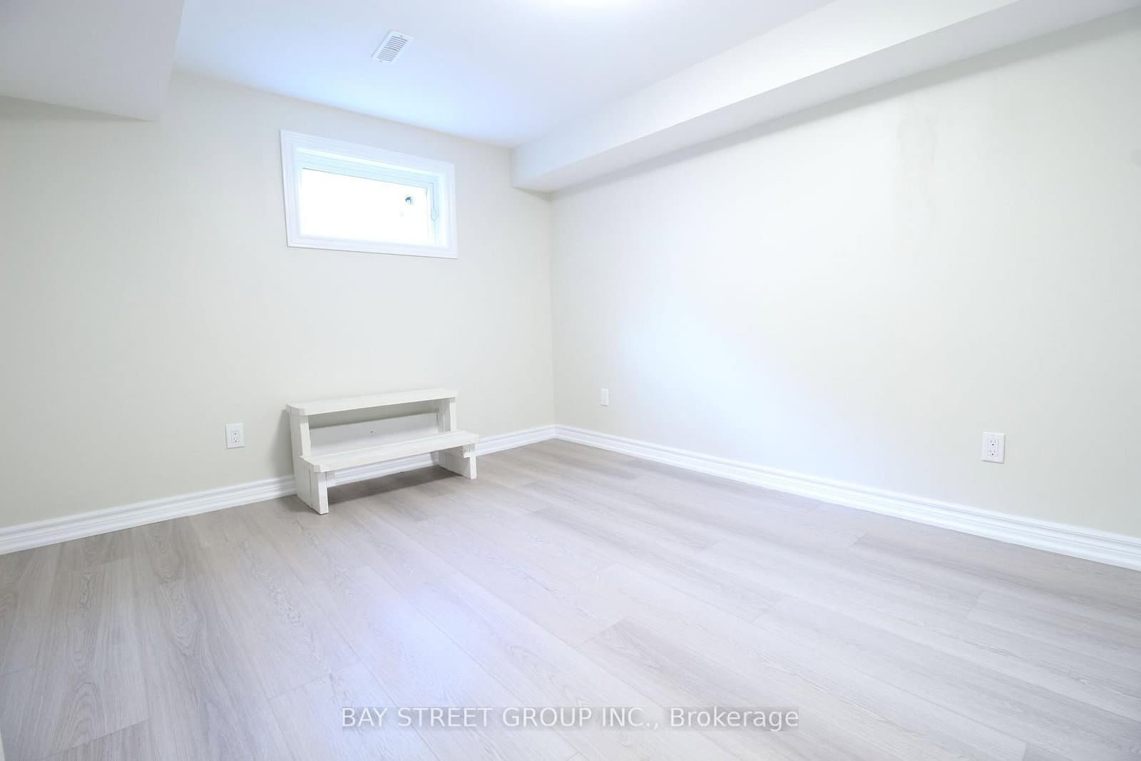 117 Pindar Crescent, Unit Basement thumbnail 20