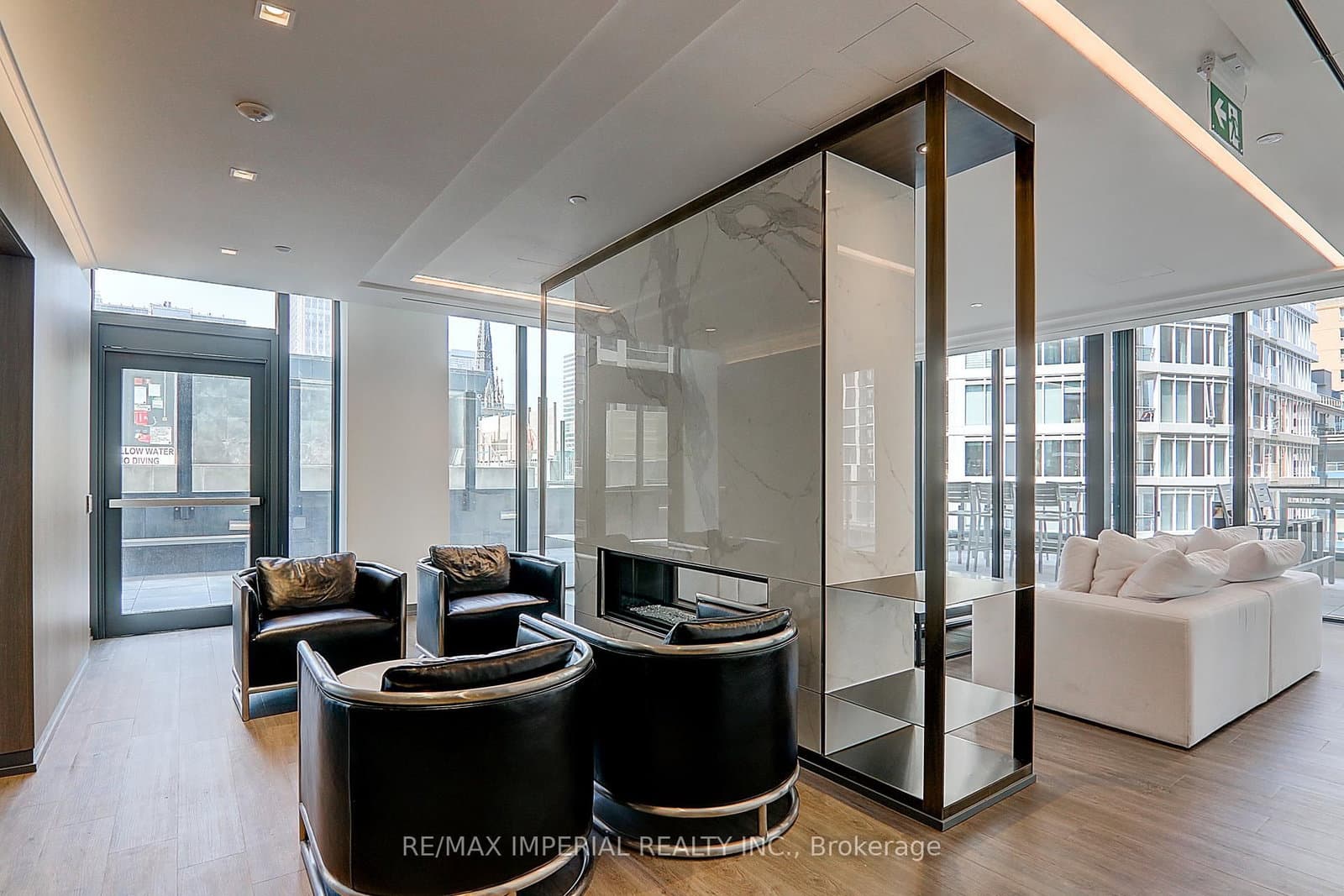 77 Shuter Street, Unit 710 thumbnail 45