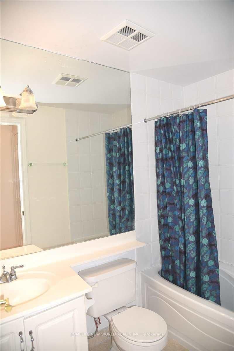10 Northtown Way, Unit Sph3 thumbnail 11