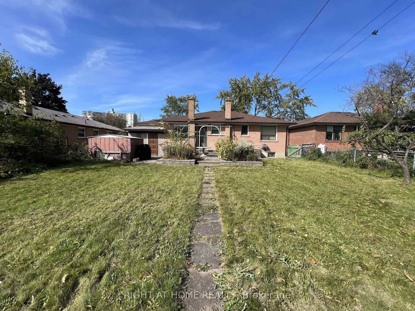 9 Dewlane Drive, Unit Main Floor thumbnail 19