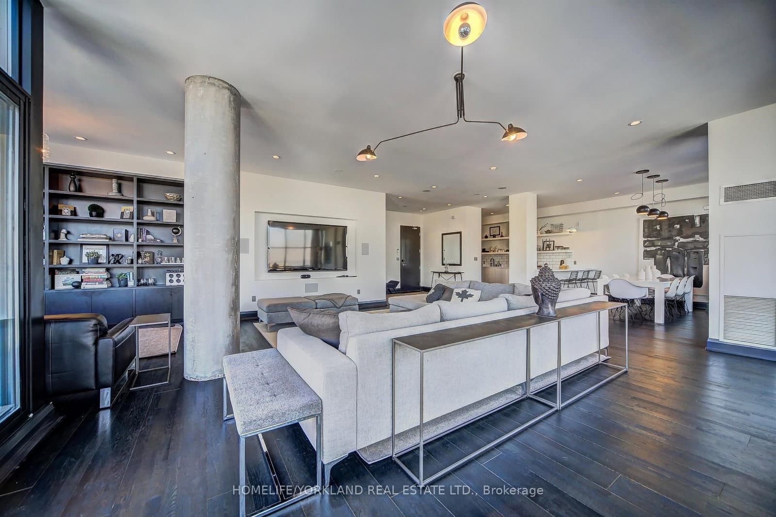10 NW Navy Wharf Court NW, Unit PH02 thumbnail 14