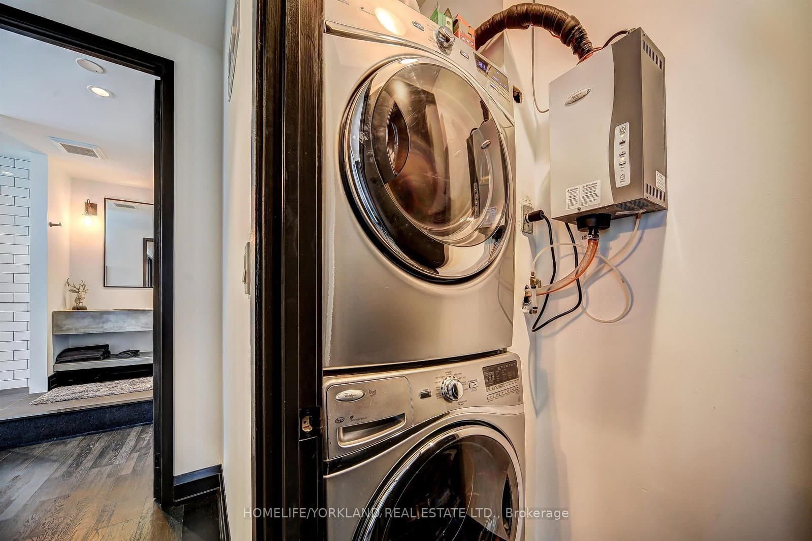 10 NW Navy Wharf Court NW, Unit PH02 thumbnail 17