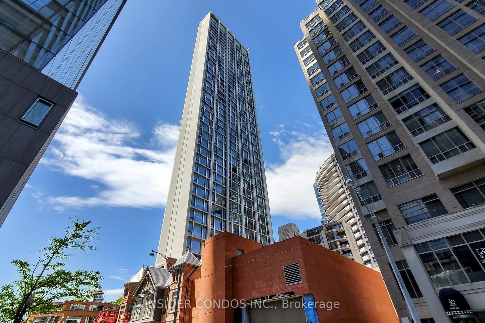 1315 Bay Street, Unit 1703