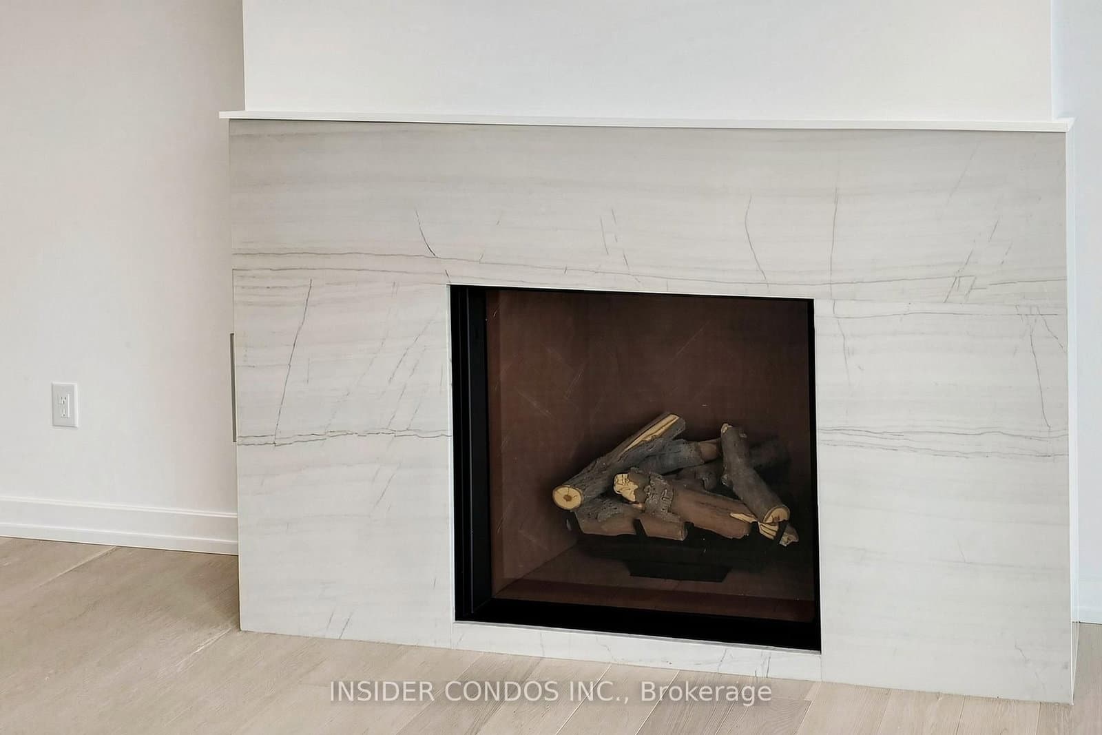 1315 Bay Street, Unit 1703 thumbnail 16
