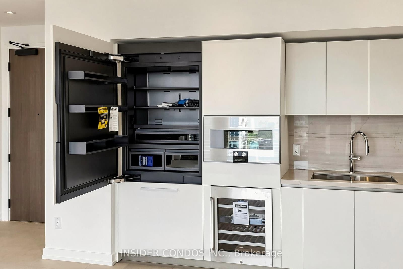 1315 Bay Street, Unit 1703 thumbnail 19