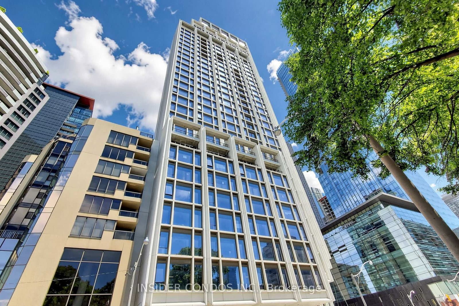 1315 Bay Street, Unit 1703 thumbnail 2