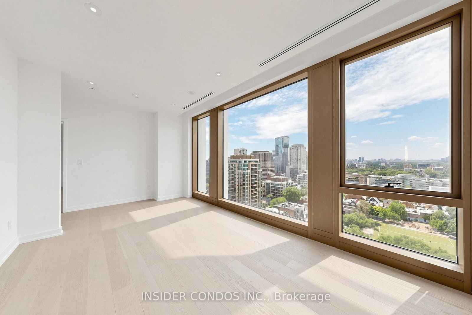1315 Bay Street, Unit 1703 thumbnail 28