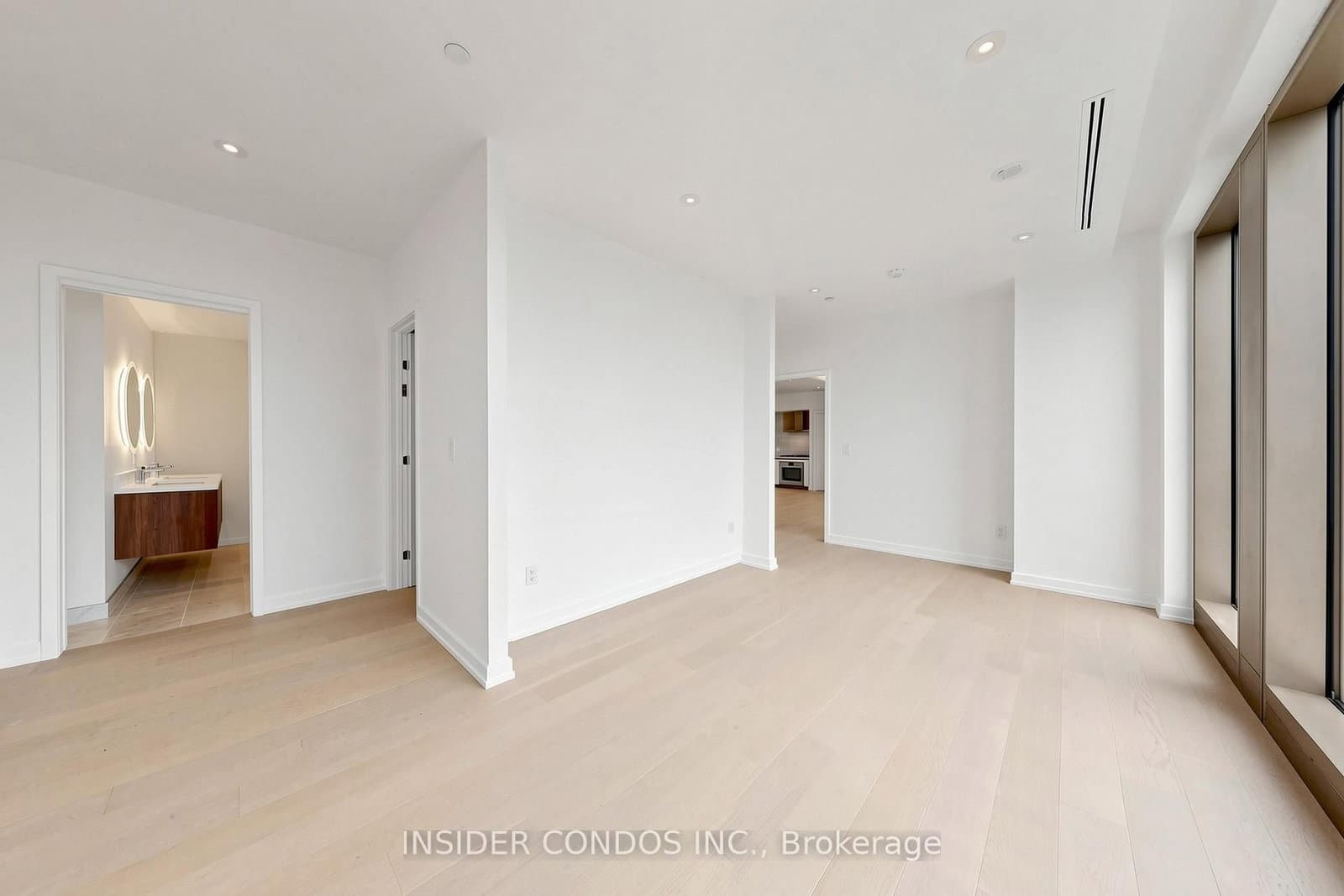 1315 Bay Street, Unit 1703 thumbnail 30
