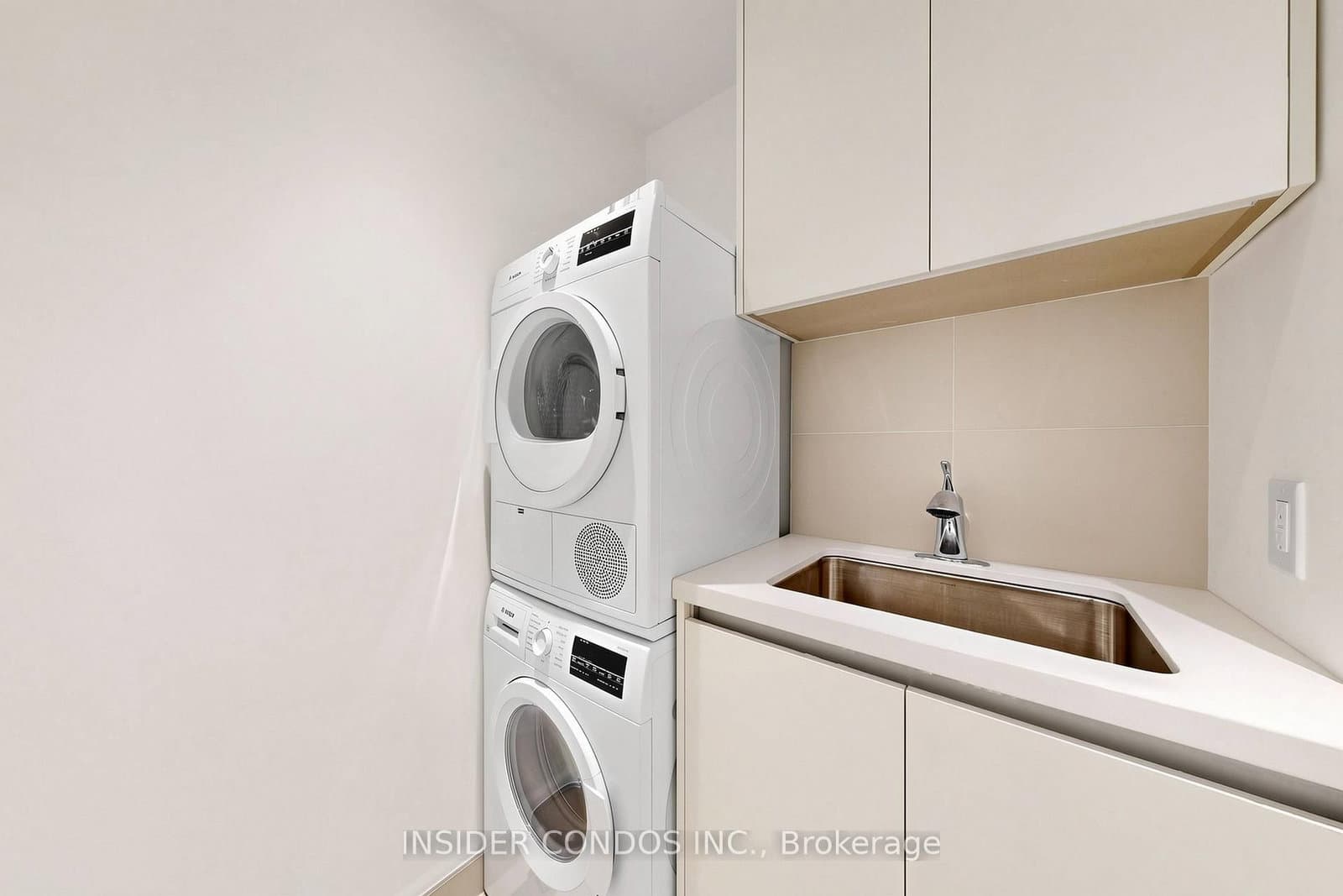 1315 Bay Street, Unit 1703 thumbnail 42