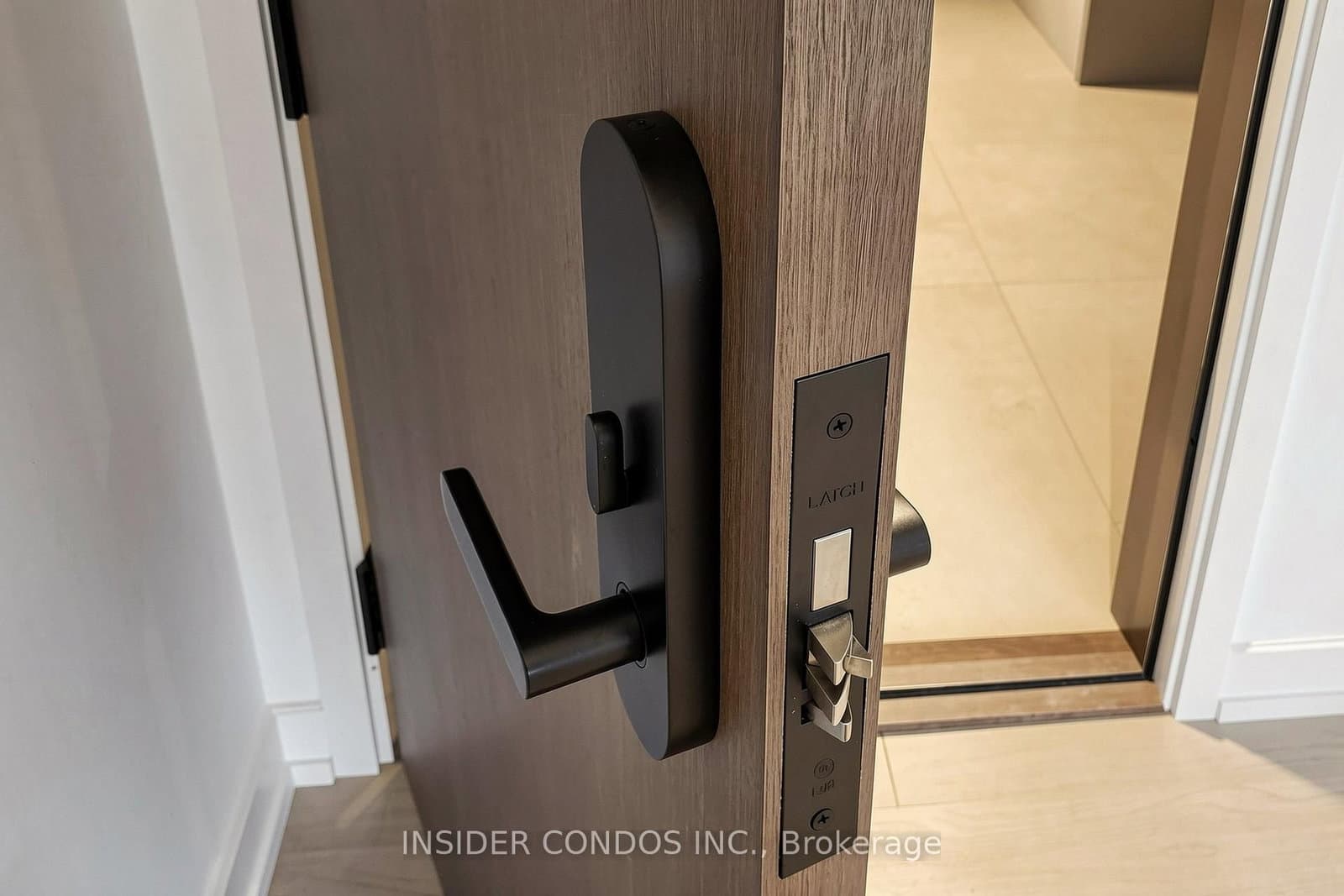1315 Bay Street, Unit 1703 thumbnail 8