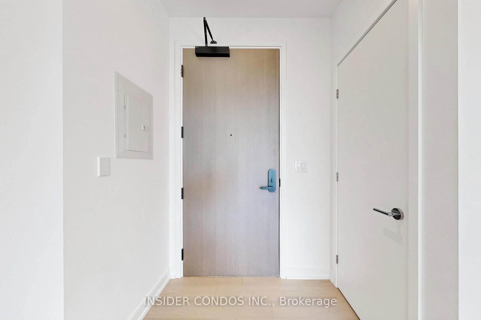 1315 Bay Street, Unit 1703 thumbnail 9