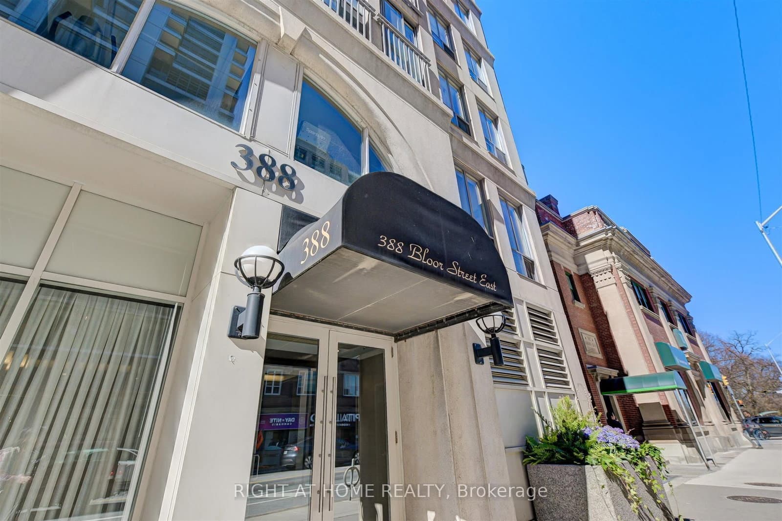 388 Bloor Street E, Unit 507 thumbnail 19
