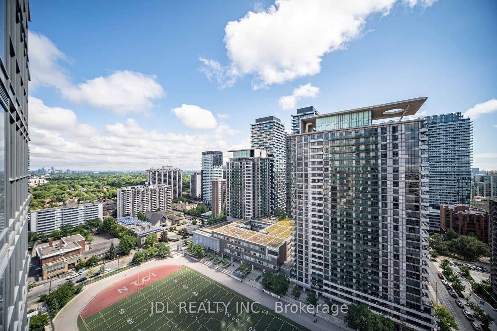 30 Roehampton Avenue, Unit 2309 thumbnail 18