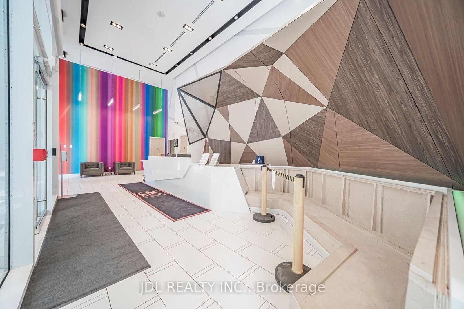 30 Roehampton Avenue, Unit 2309 thumbnail 3