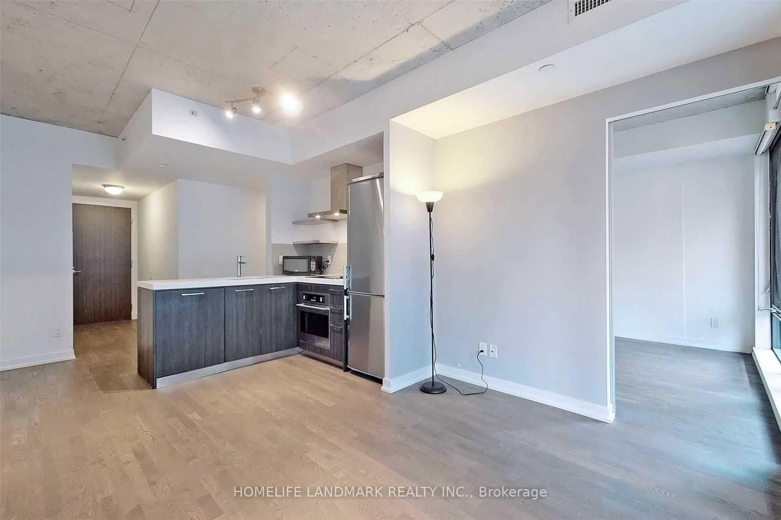 461 Adelaide Street W, Unit 437 thumbnail 10
