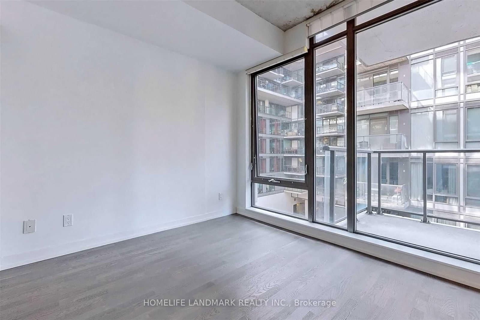461 Adelaide Street W, Unit 437 thumbnail 19