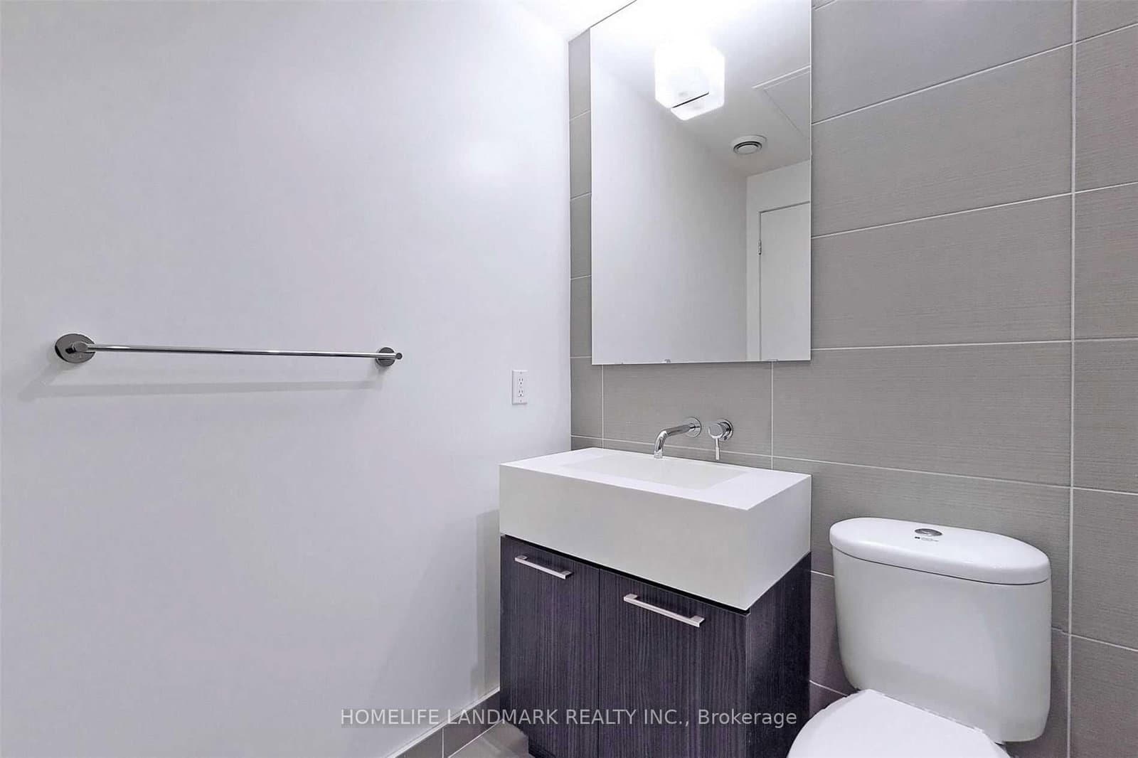 461 Adelaide Street W, Unit 437 thumbnail 23