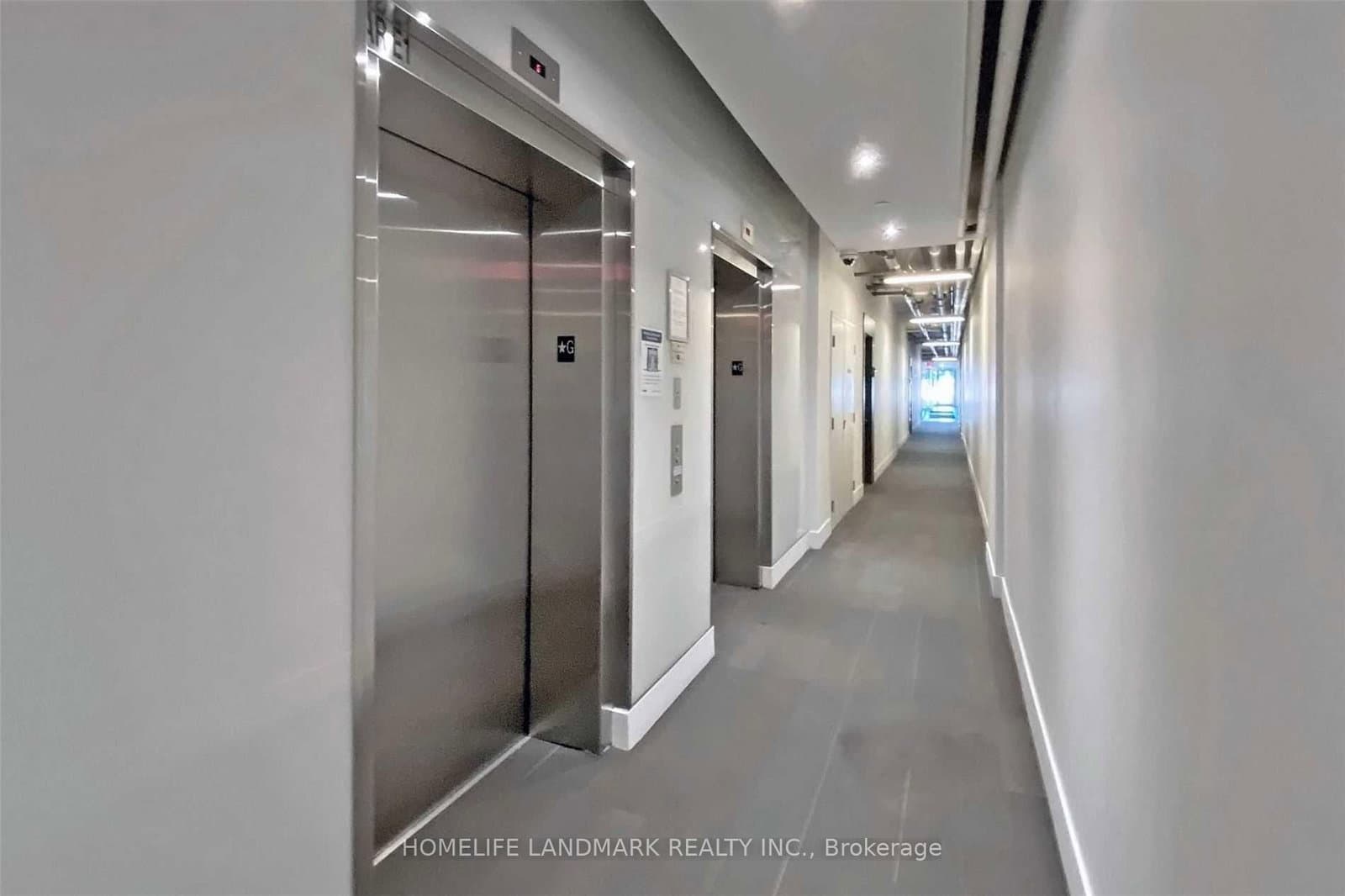 461 Adelaide Street W, Unit 437 thumbnail 4