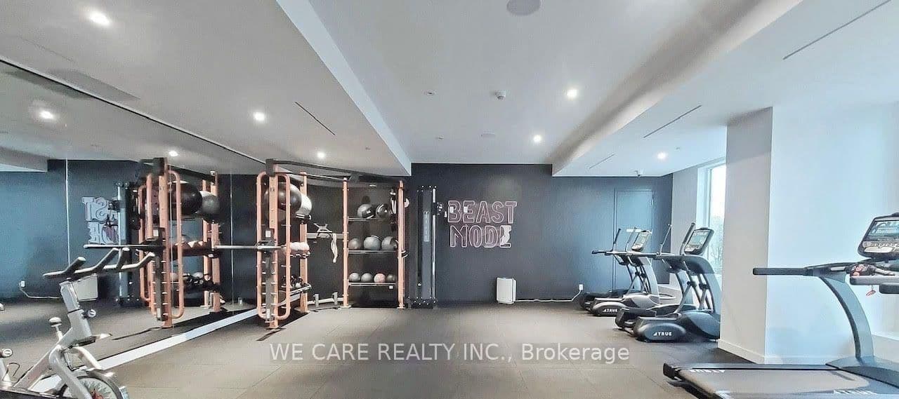 33 Helendale Avenue, Unit 1407 thumbnail 18
