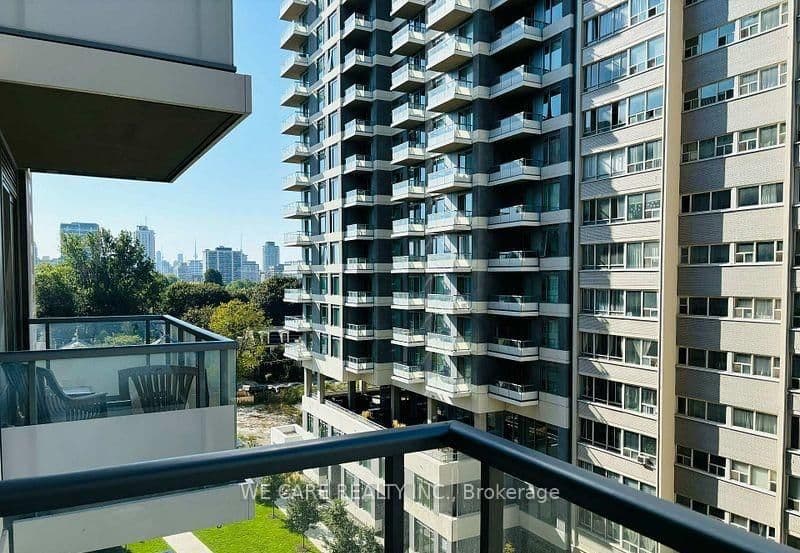 50 Dunfield Avenue, Unit 614 thumbnail 7
