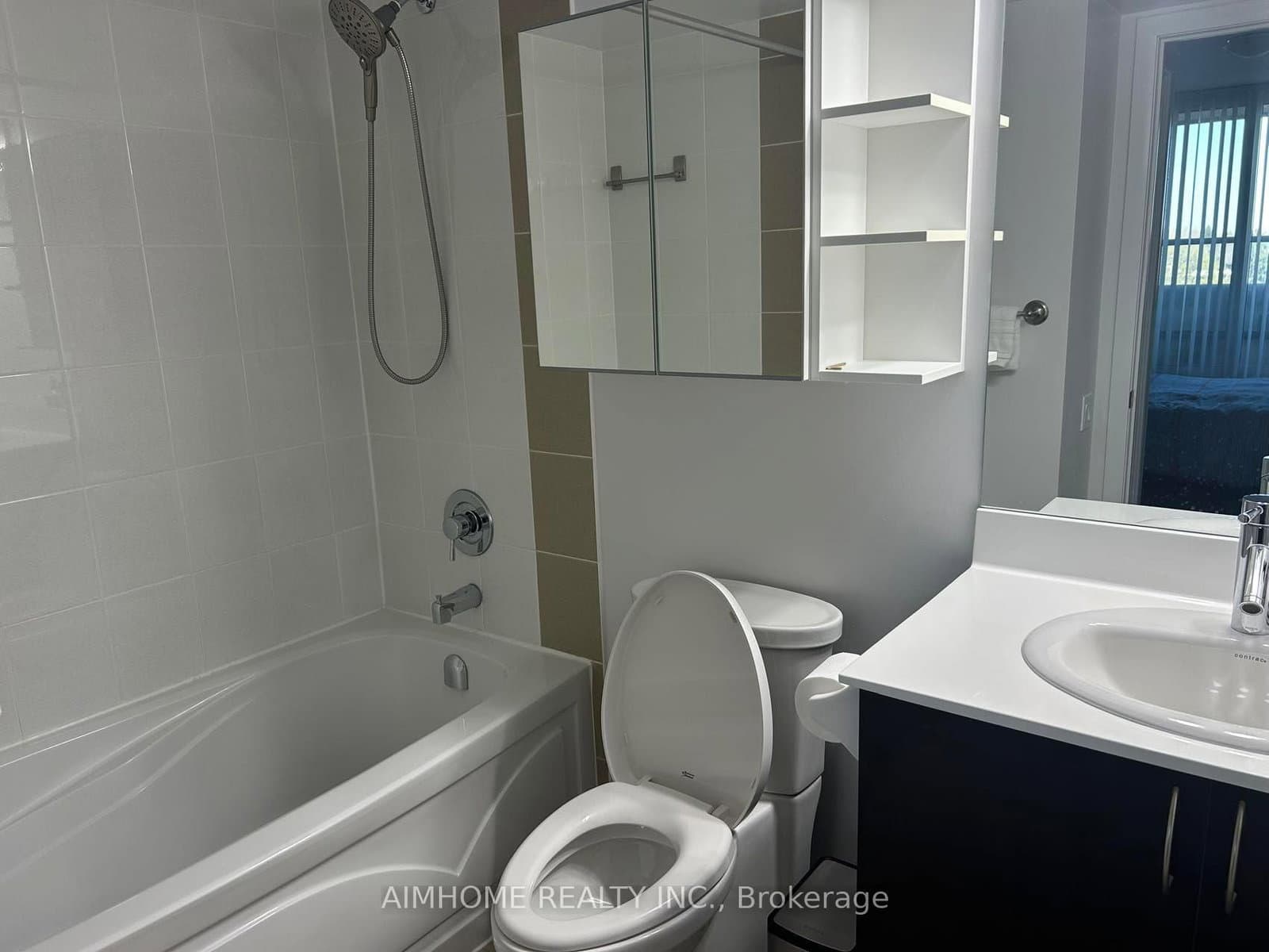 5162 Yonge Street, Unit 515 thumbnail 13