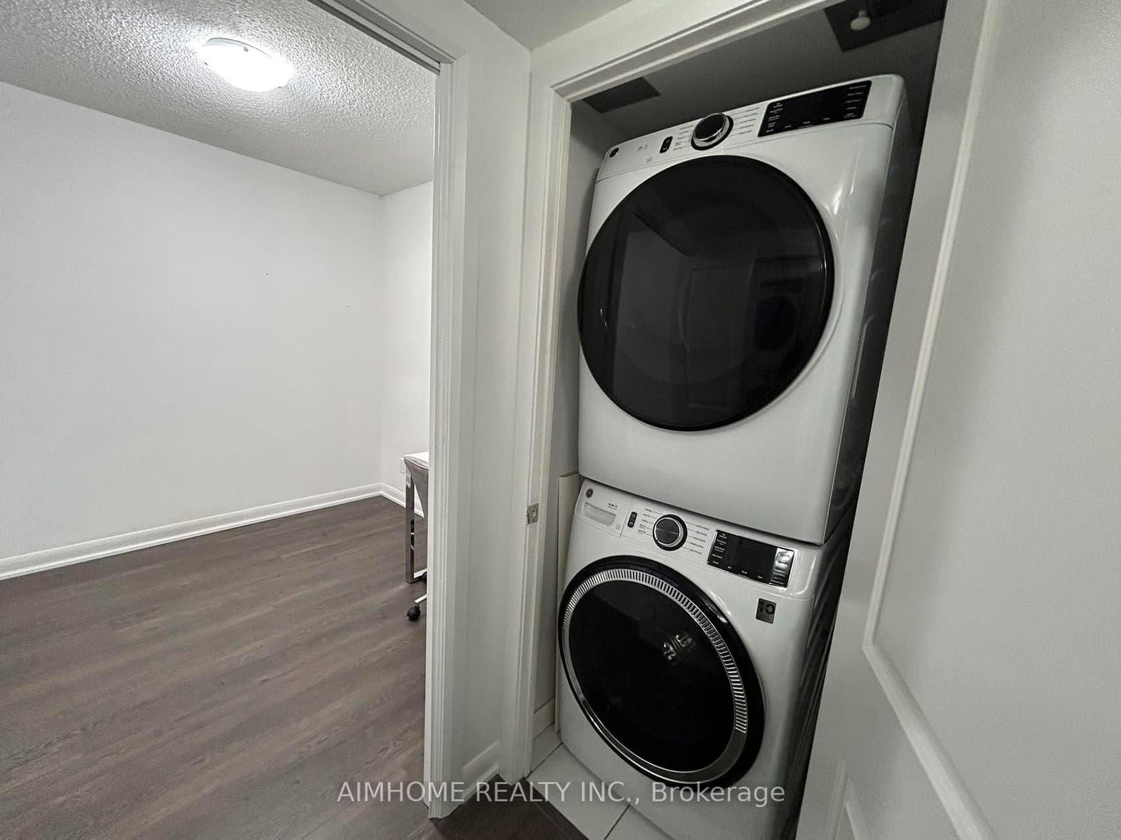 5162 Yonge Street, Unit 515 thumbnail 18