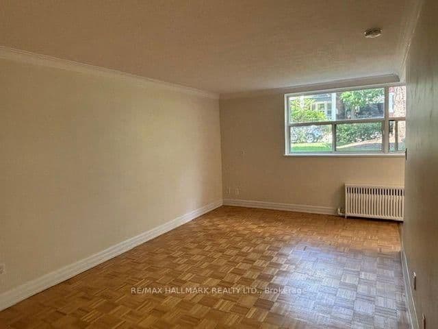 134 Lawton Boulevard, Unit 105 thumbnail 3