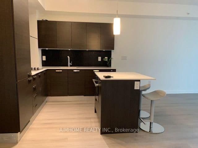 9 Bogert Avenue, Unit 804 thumbnail 3