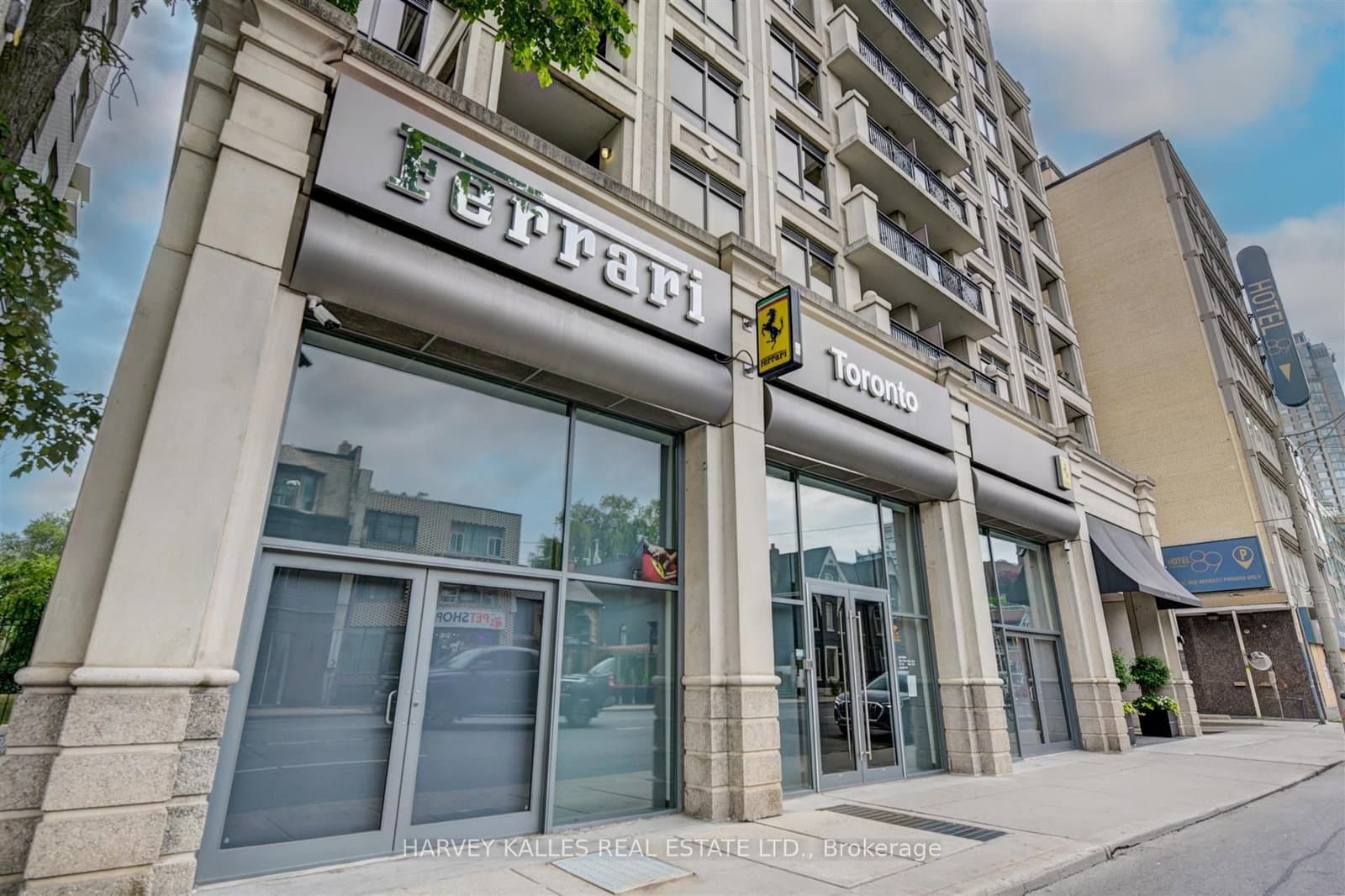 99 Avenue Road, Unit 708 thumbnail 2