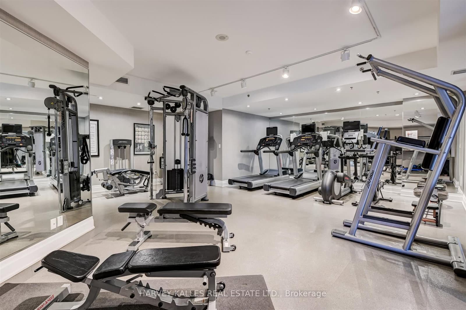 99 Avenue Road, Unit 708 thumbnail 24