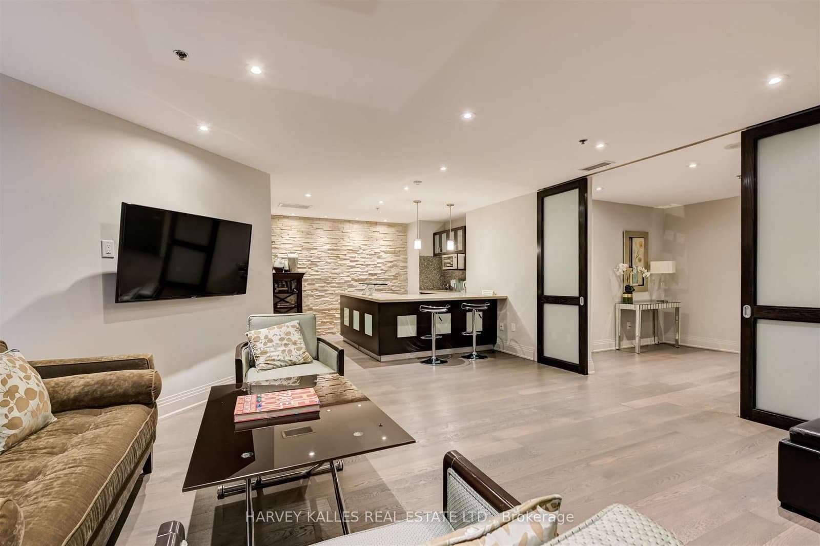 99 Avenue Road, Unit 708 thumbnail 27