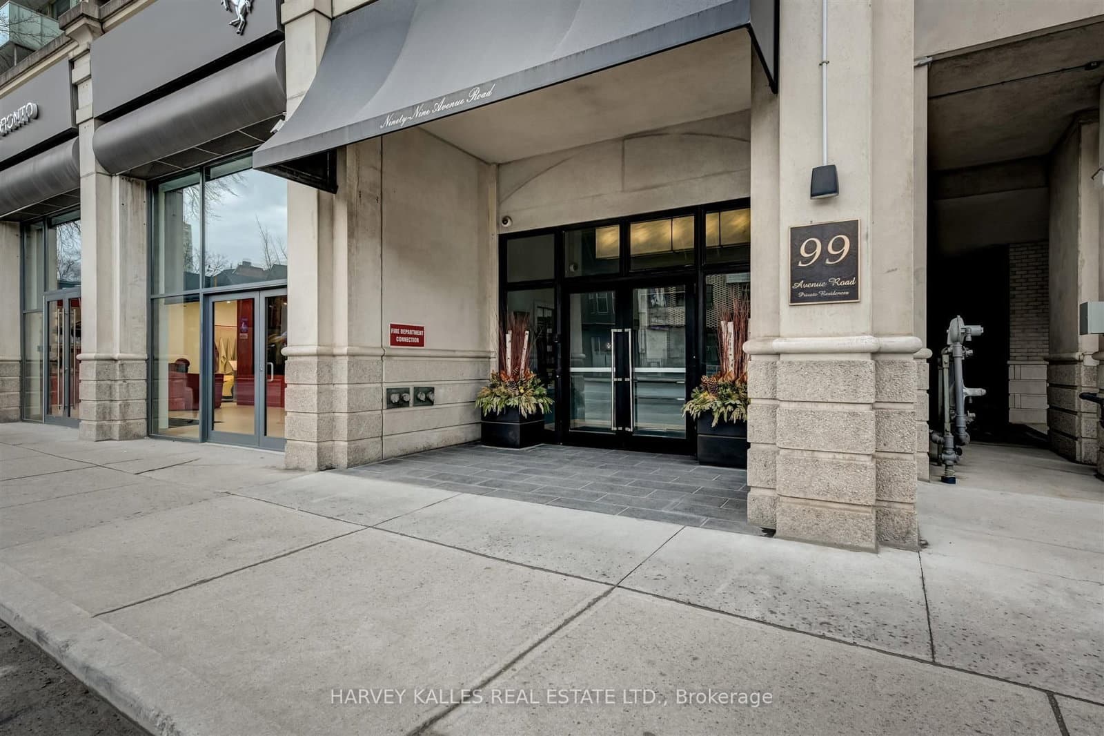 99 Avenue Road, Unit 708 thumbnail 5