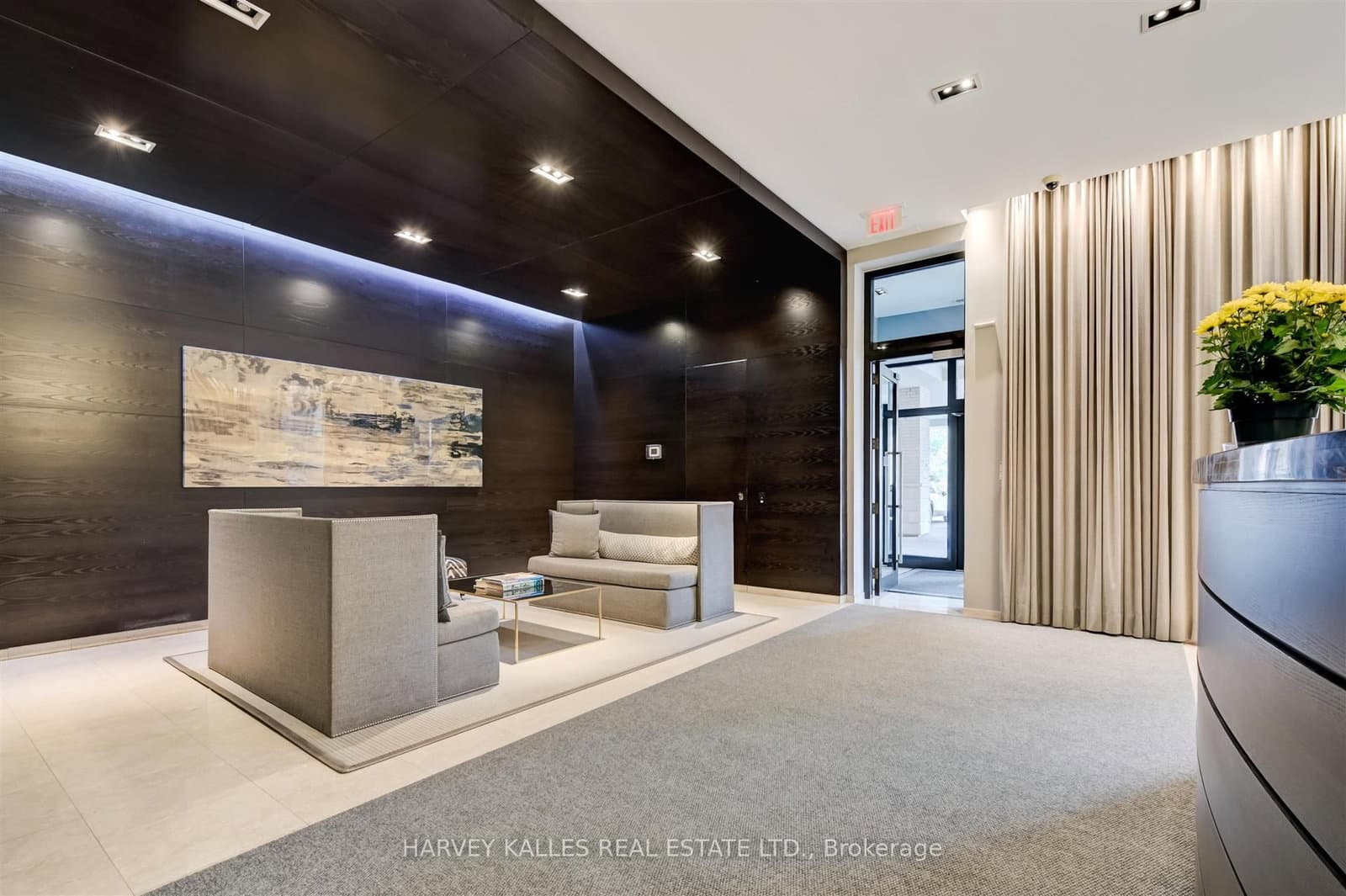 99 Avenue Road, Unit 708 thumbnail 6