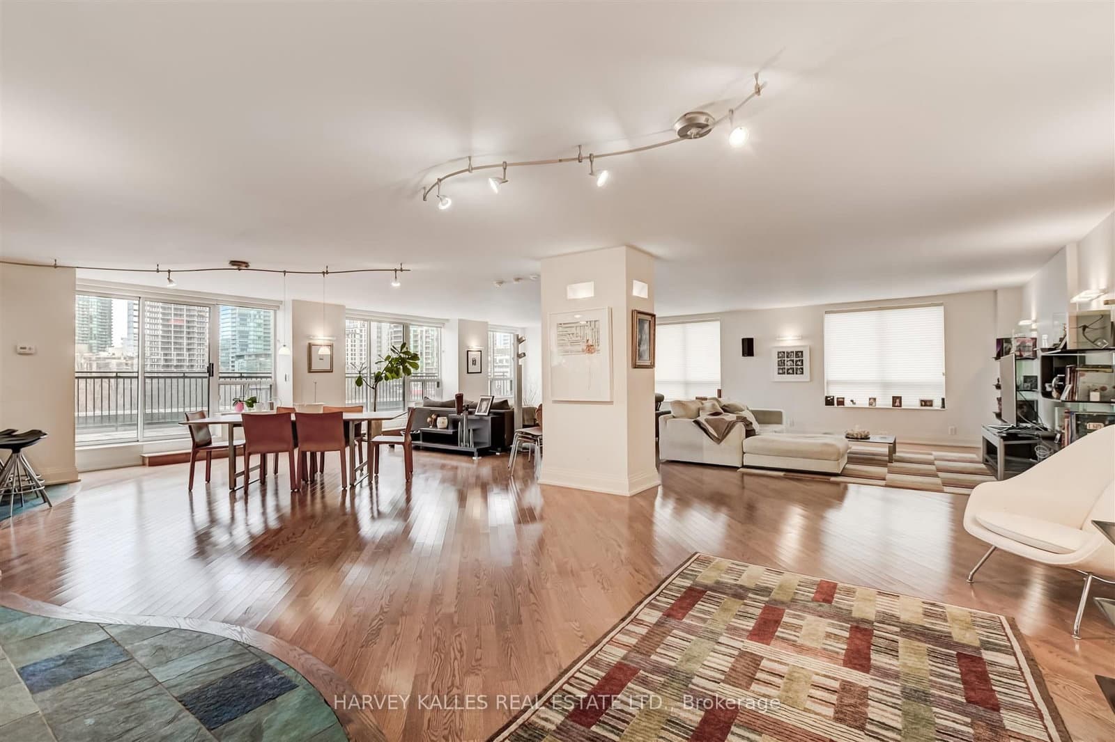 99 Avenue Road, Unit 708 thumbnail 7