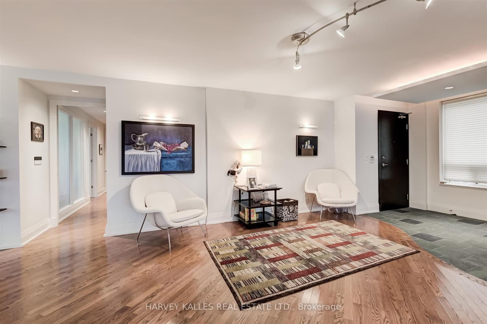99 Avenue Road, Unit 708 thumbnail 8