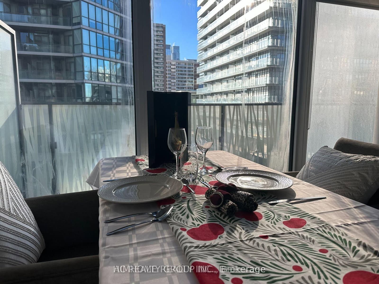 42 Charles Street, Unit 904 thumbnail 10