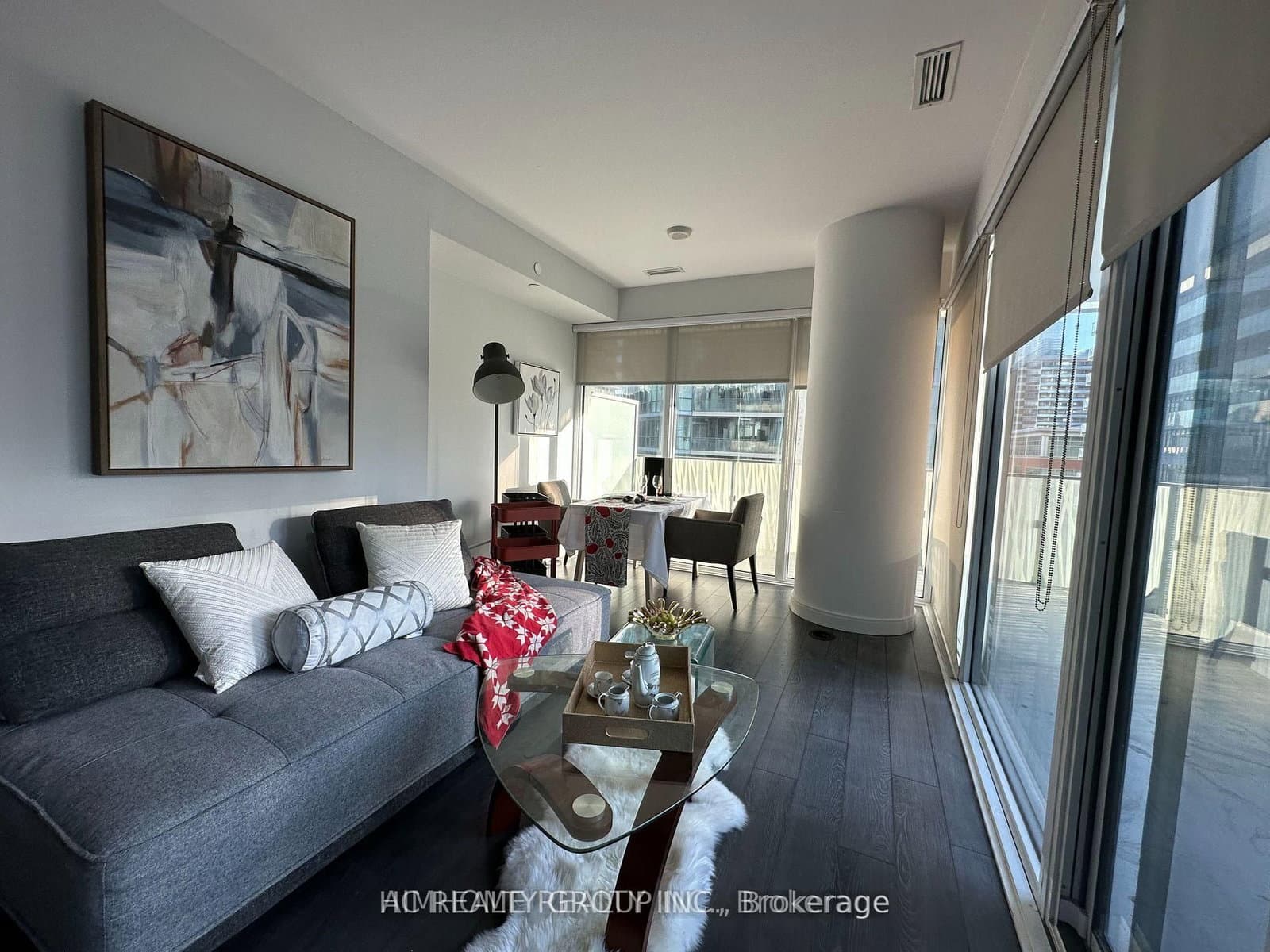 42 Charles Street, Unit 904 thumbnail 3