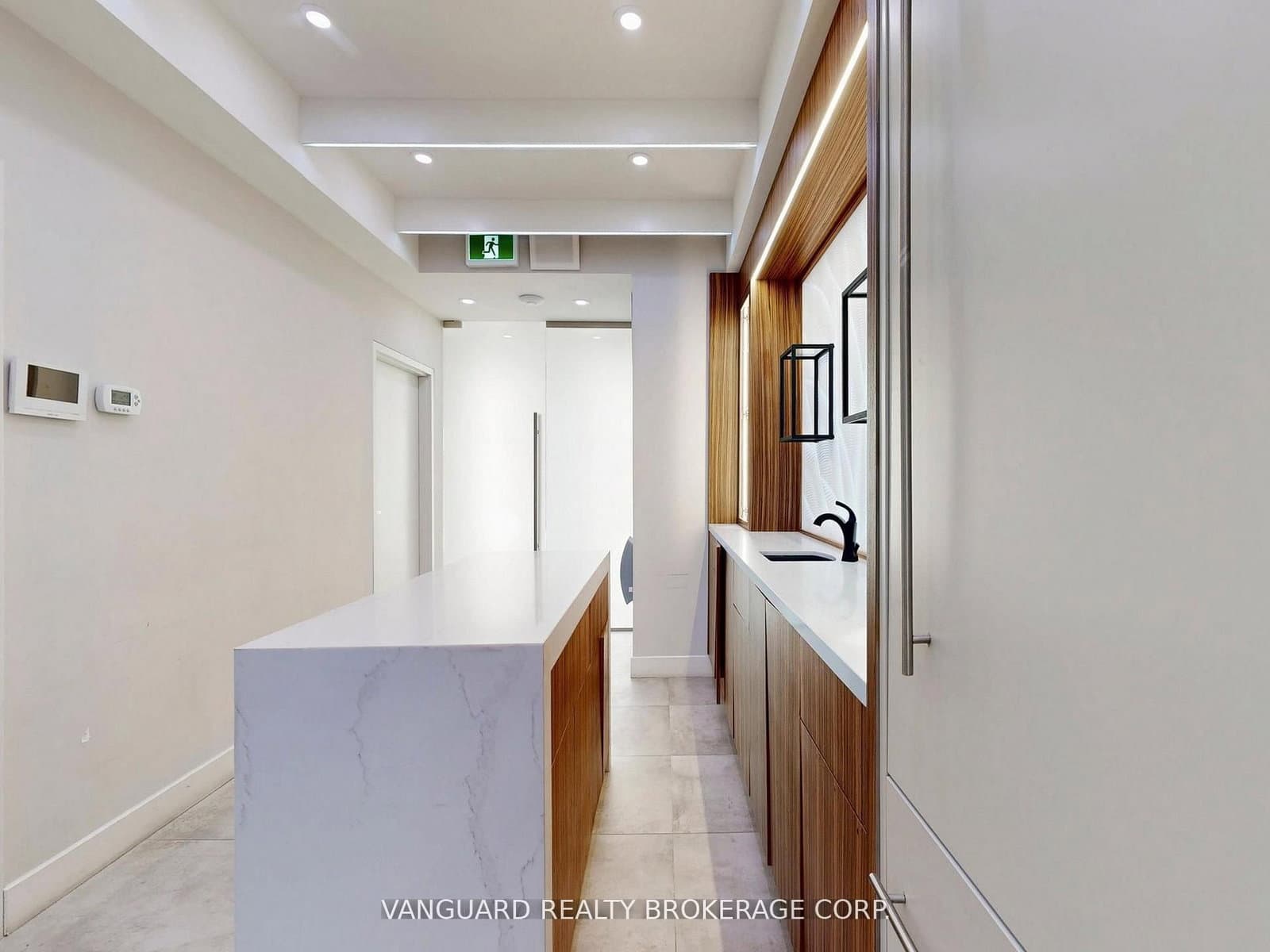 118 Avenue Road thumbnail 26