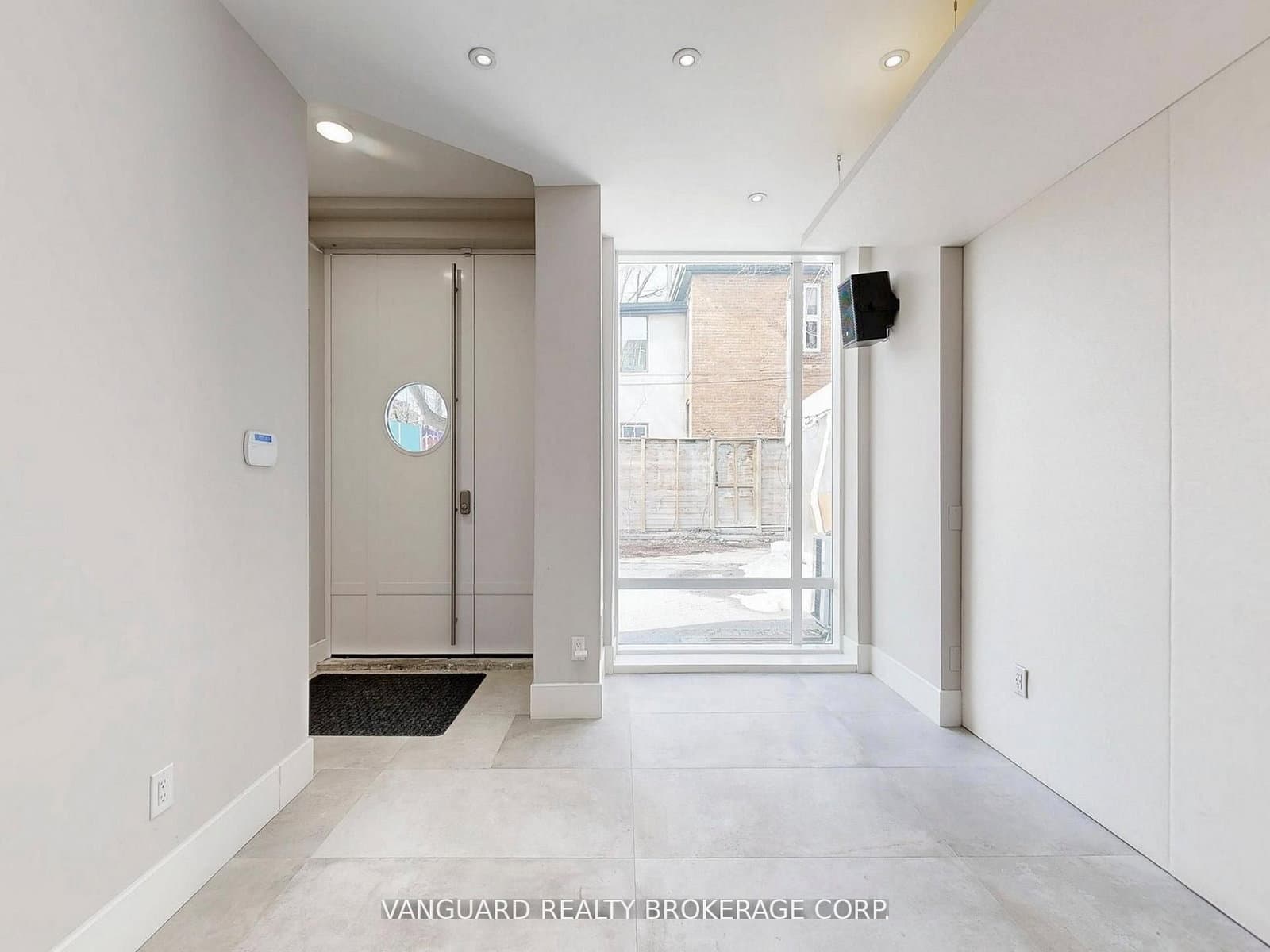 118 Avenue Road thumbnail 32